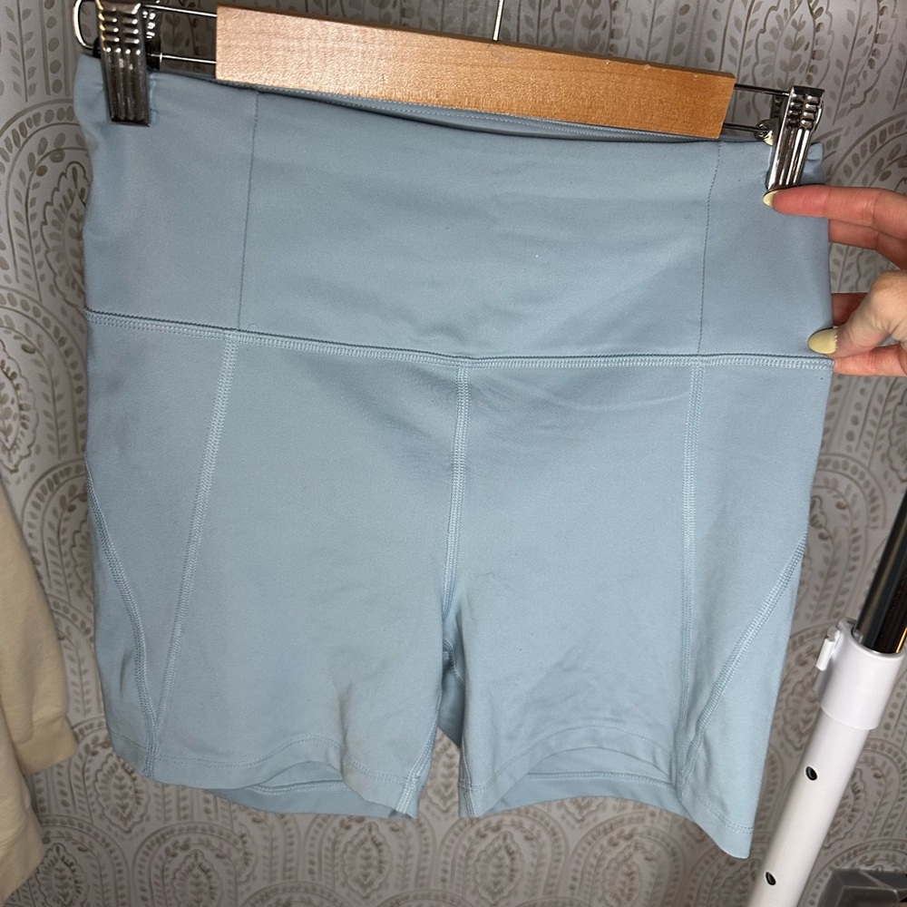 Girlfriend Collective Sky Blue Set